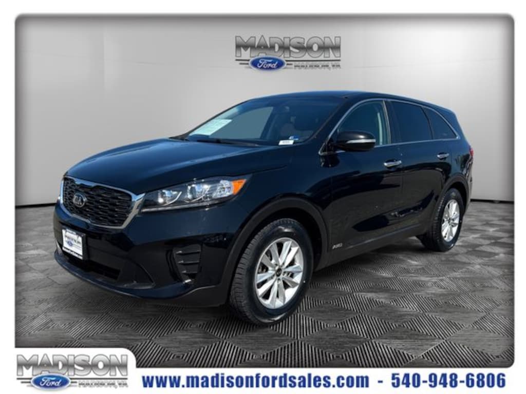 Used 2020 Kia Sorento LX SUV