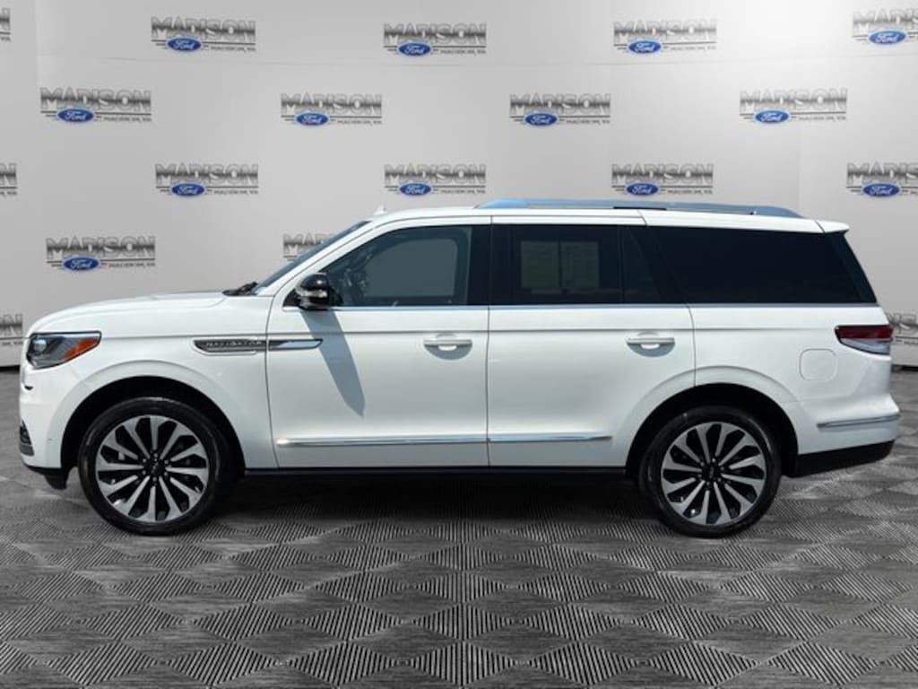 Used 2023 Lincoln Navigator Reserve SUV