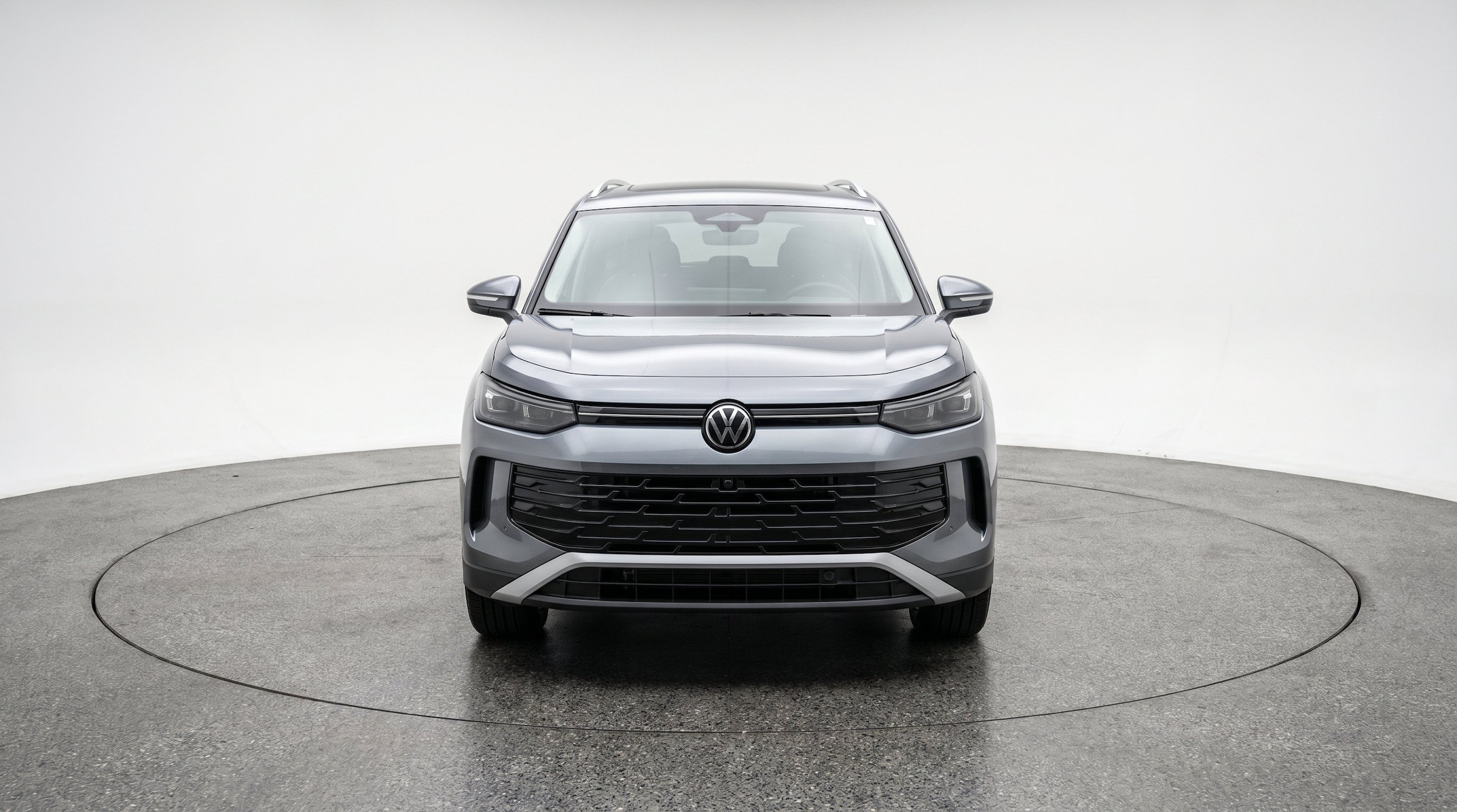 Thumbnail: 2026 Volkswagen Tiguan - 2