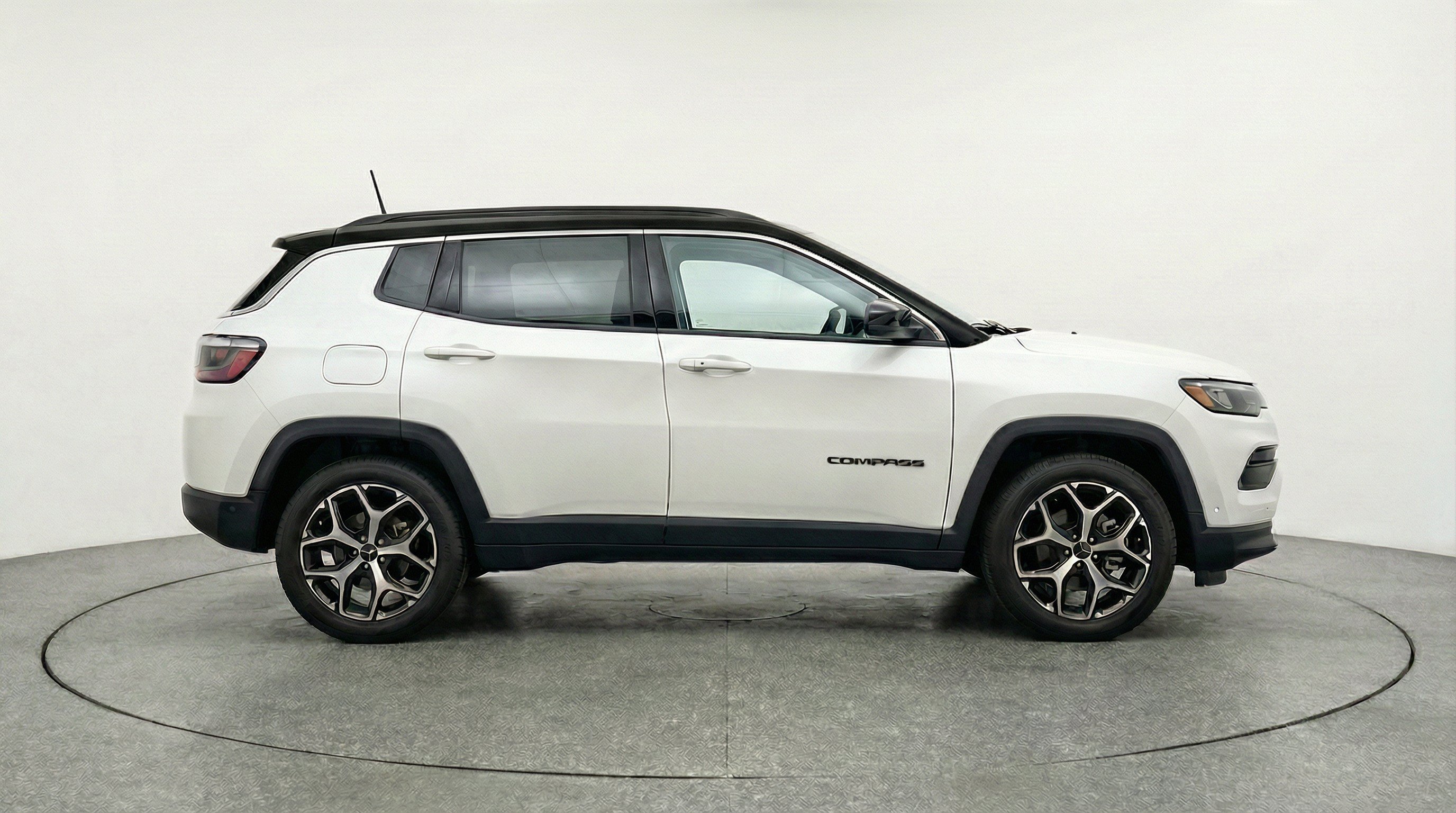 Thumbnail: 2025 Jeep Compass - 10