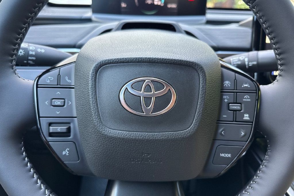 2026 Toyota C-HR XSE - Photo 20