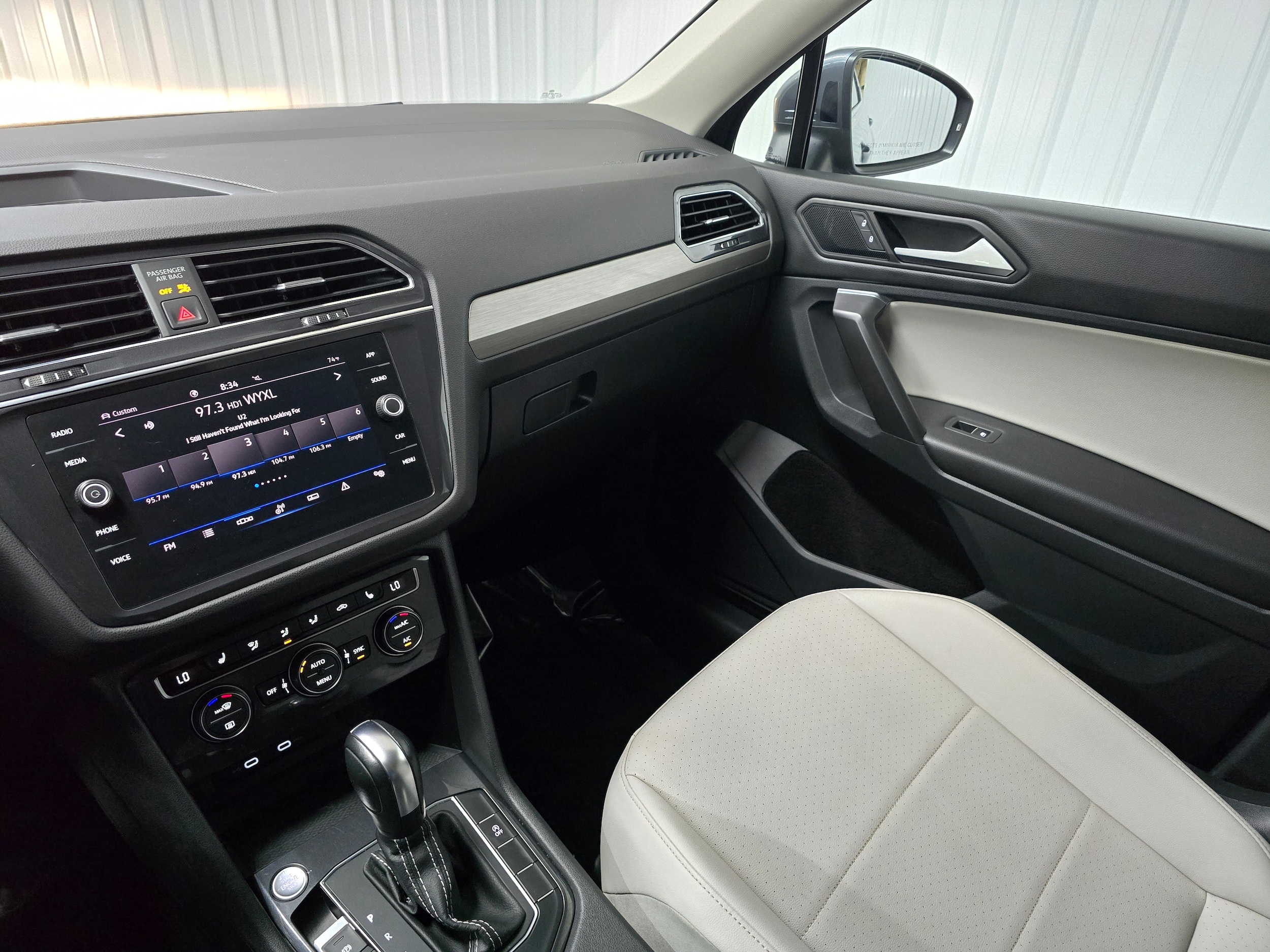 2021 Volkswagen Tiguan SE - Photo 32