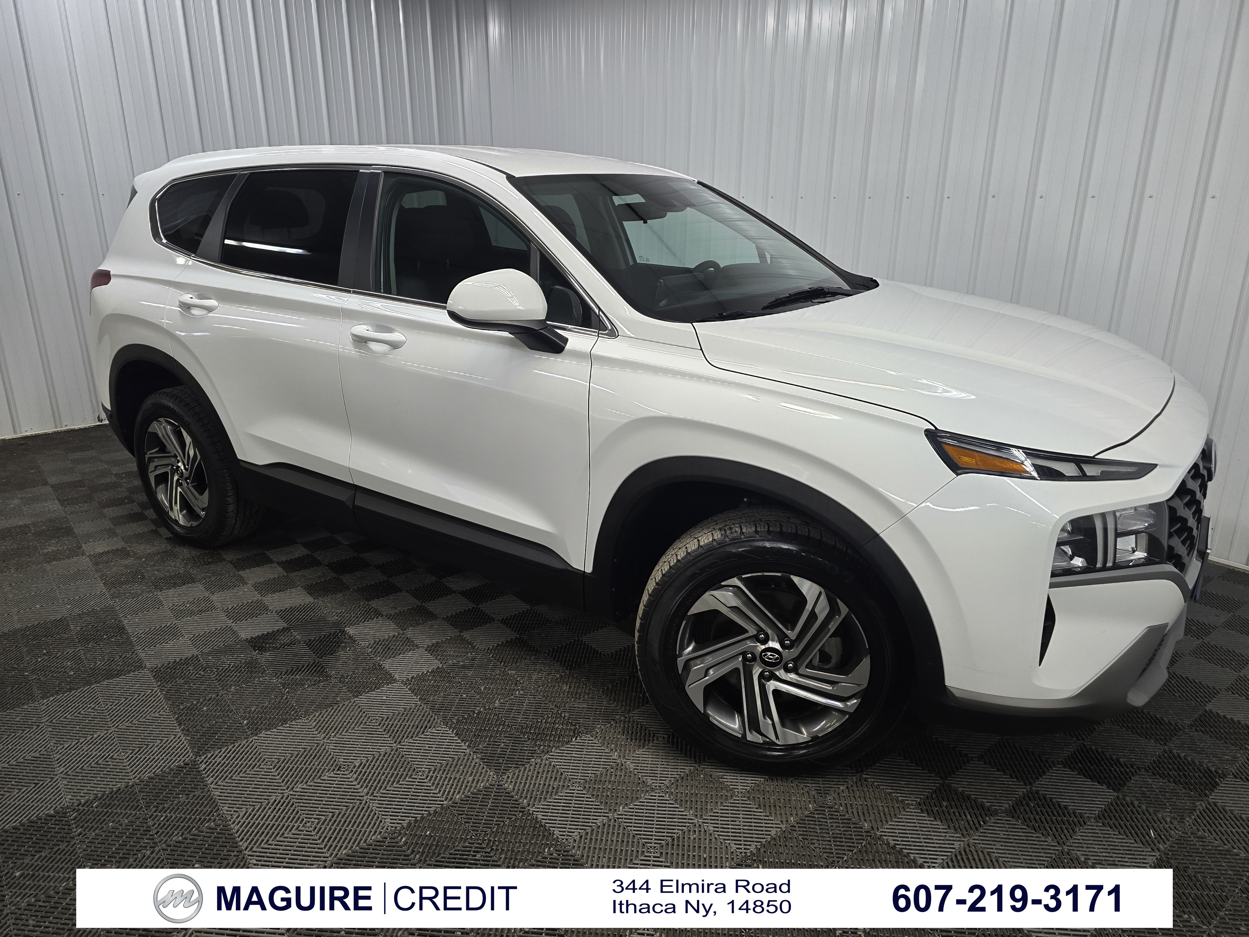 2023 Hyundai Santa Fe SE