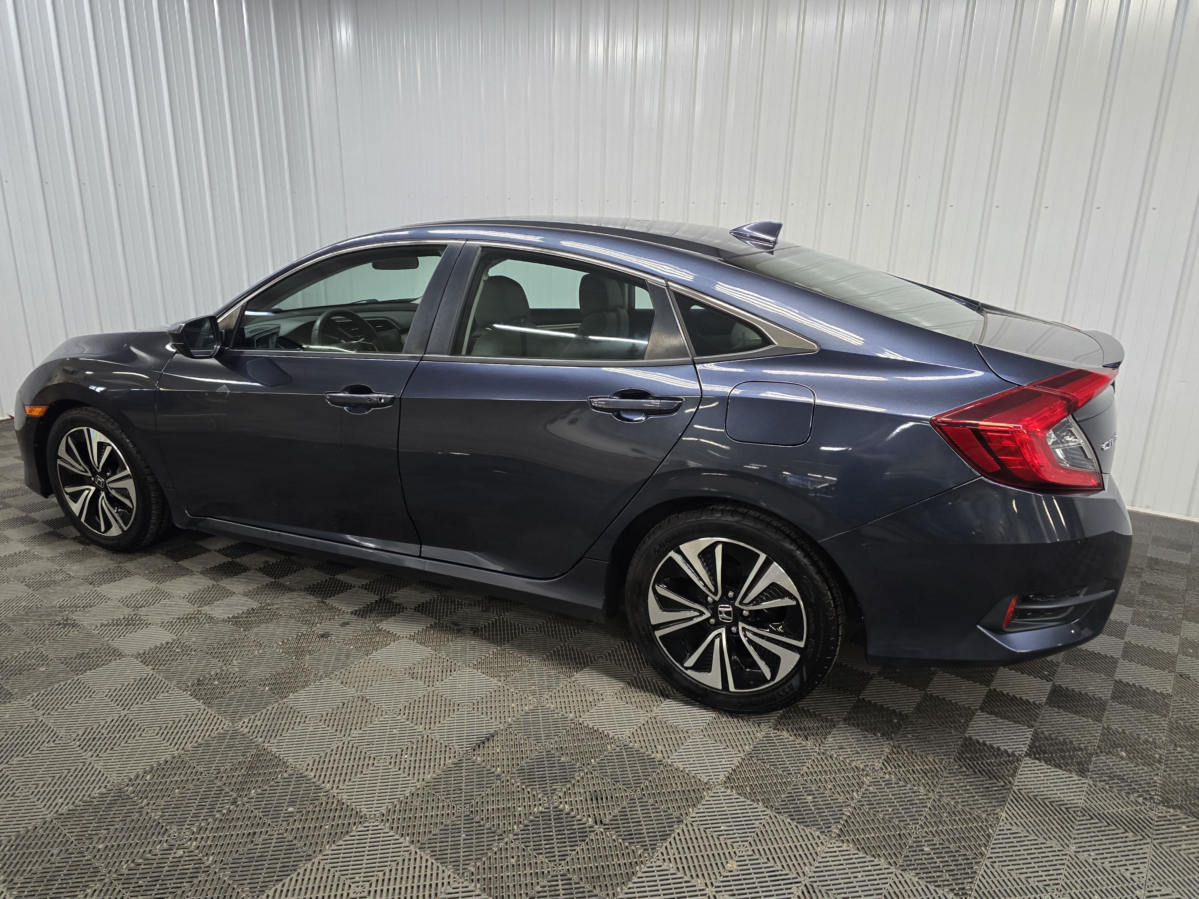 Used 2016 Honda Civic EX-T Sedan