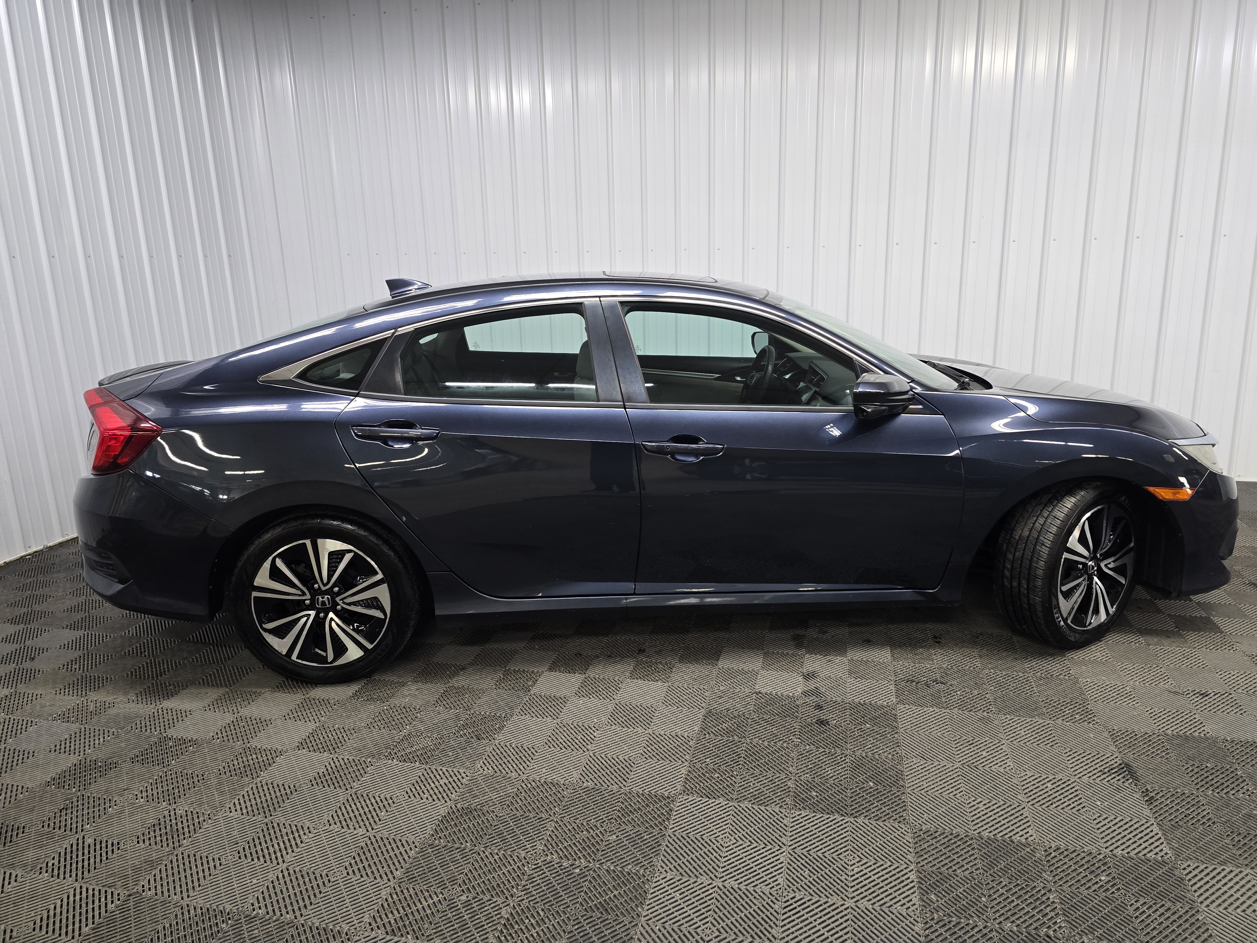 Used 2016 Honda Civic EX-T Sedan