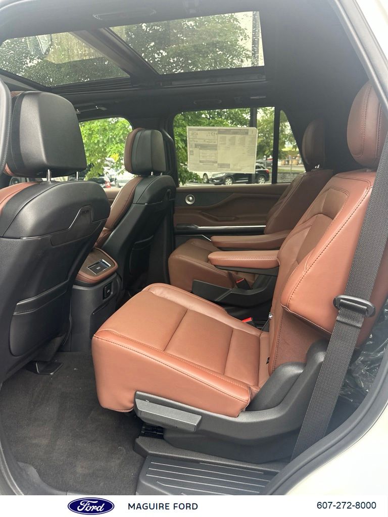2027 Lincoln Navigator Reserve - Photo 9