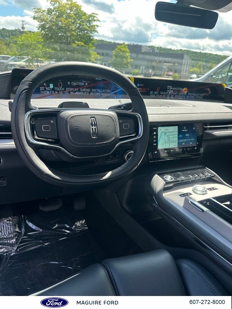 2027 Lincoln Navigator Reserve - Photo 16