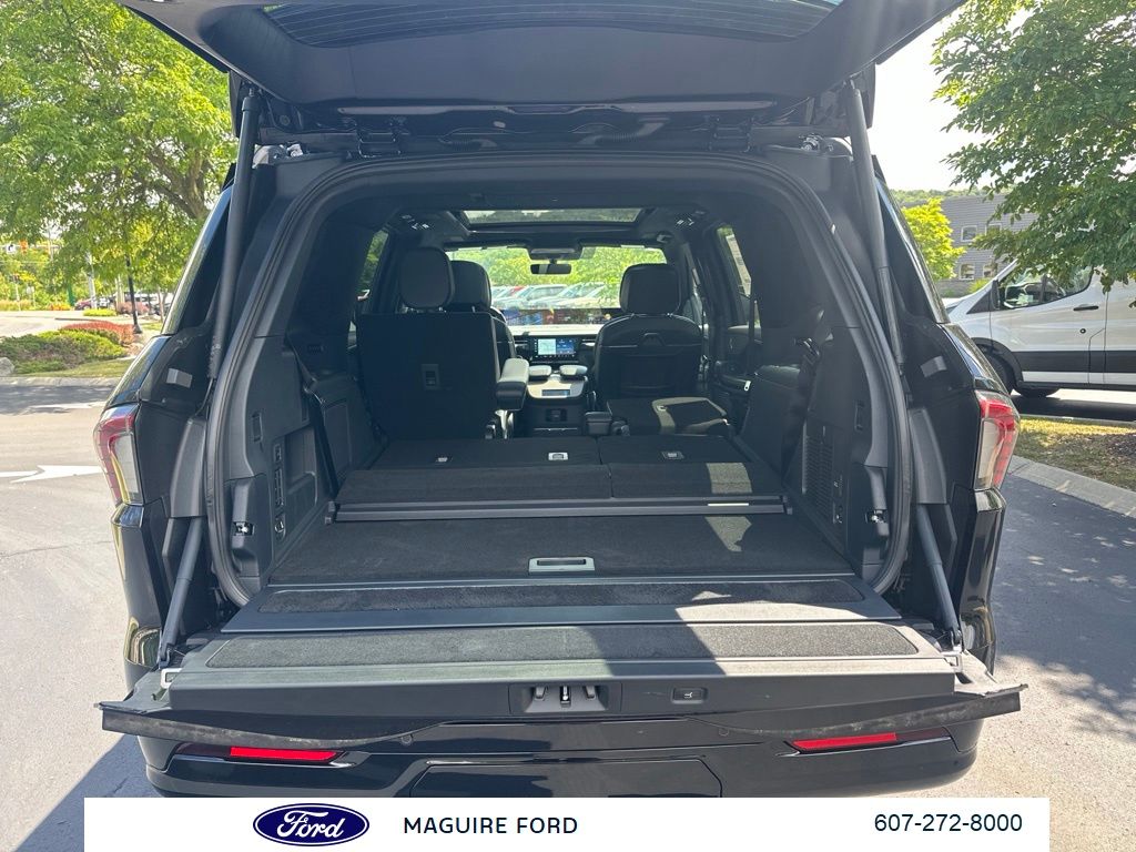 2027 Lincoln Navigator Reserve - Photo 12