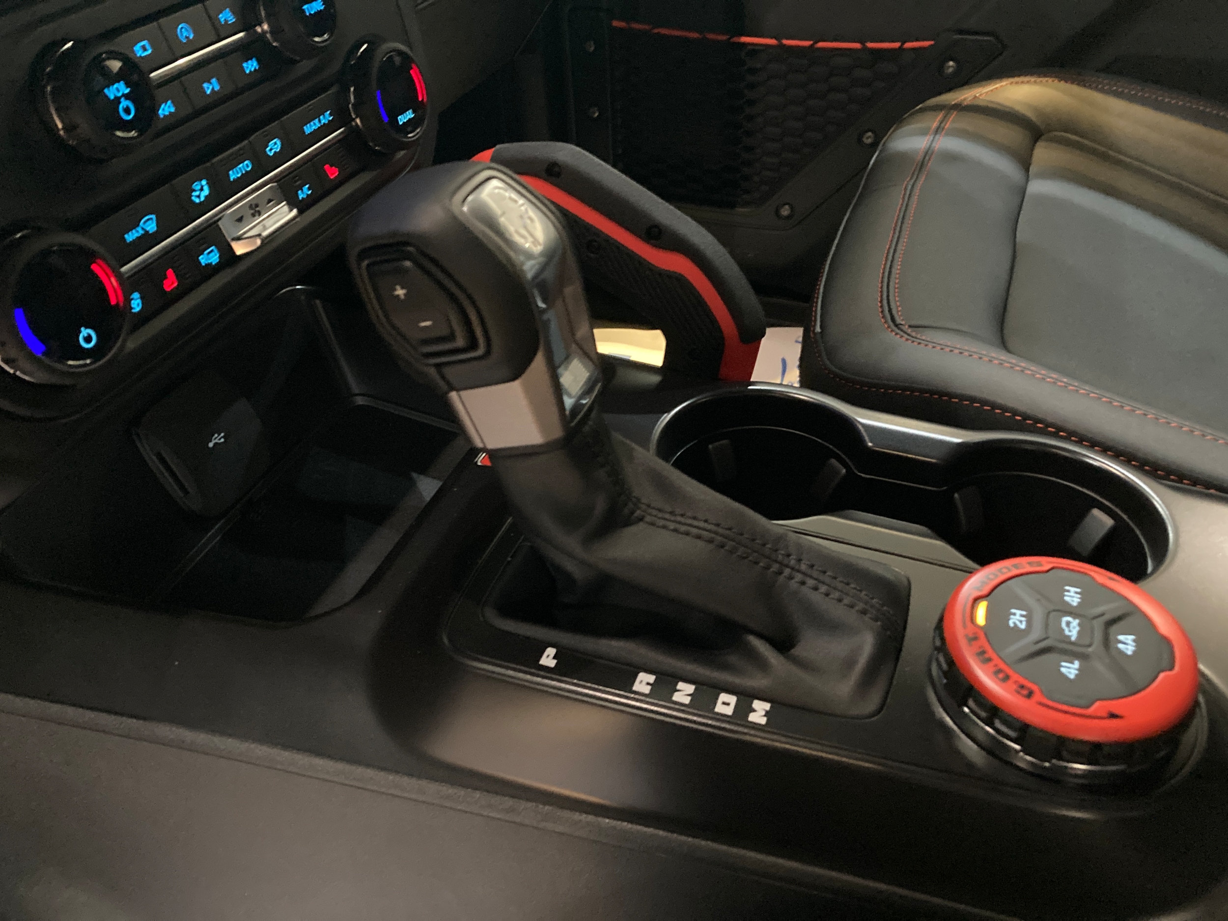 2025 Ford Bronco 2-Door Stroppe - Photo 16