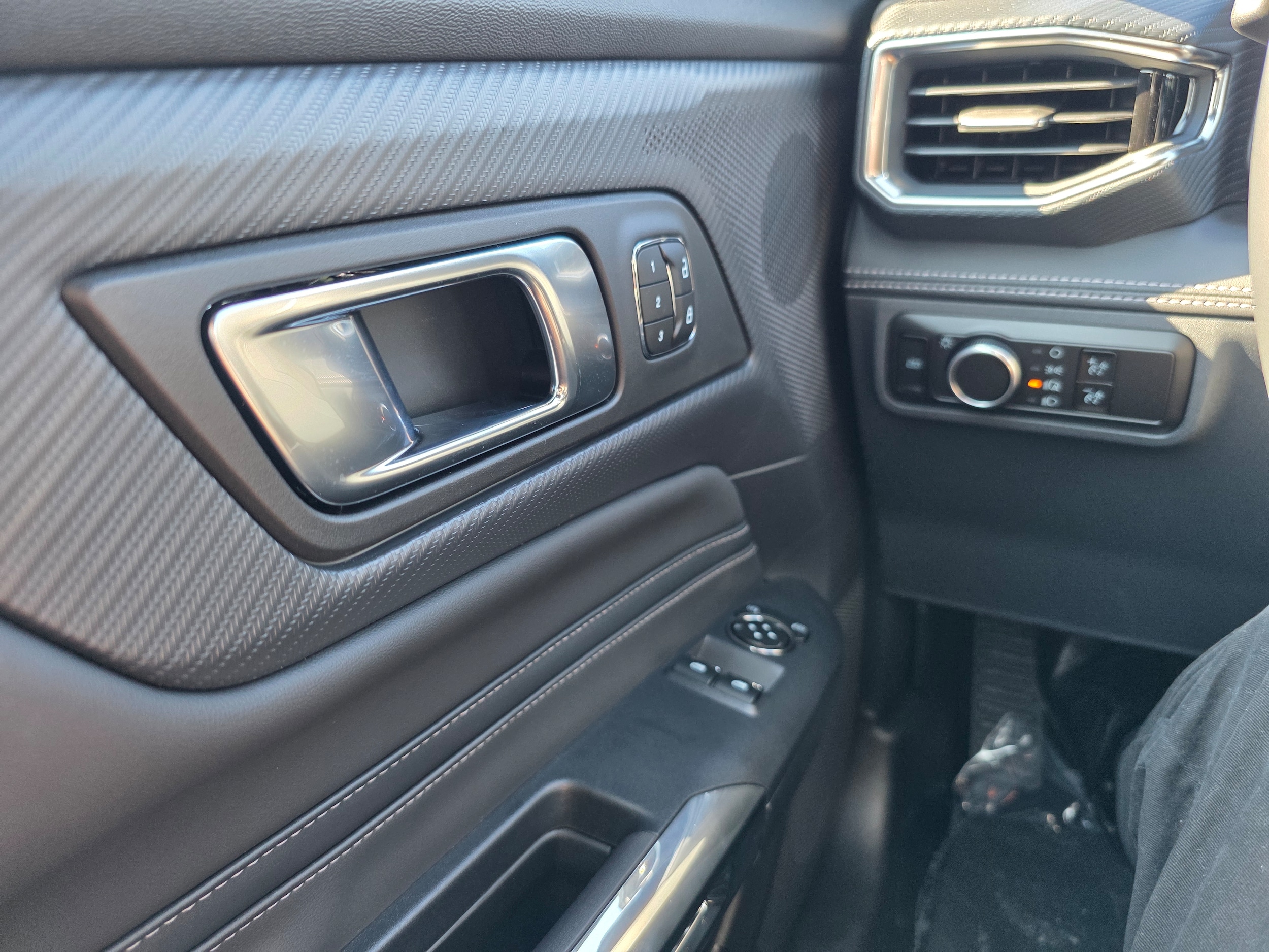 2026 Ford Mustang GT Premium Fastback - Photo 17