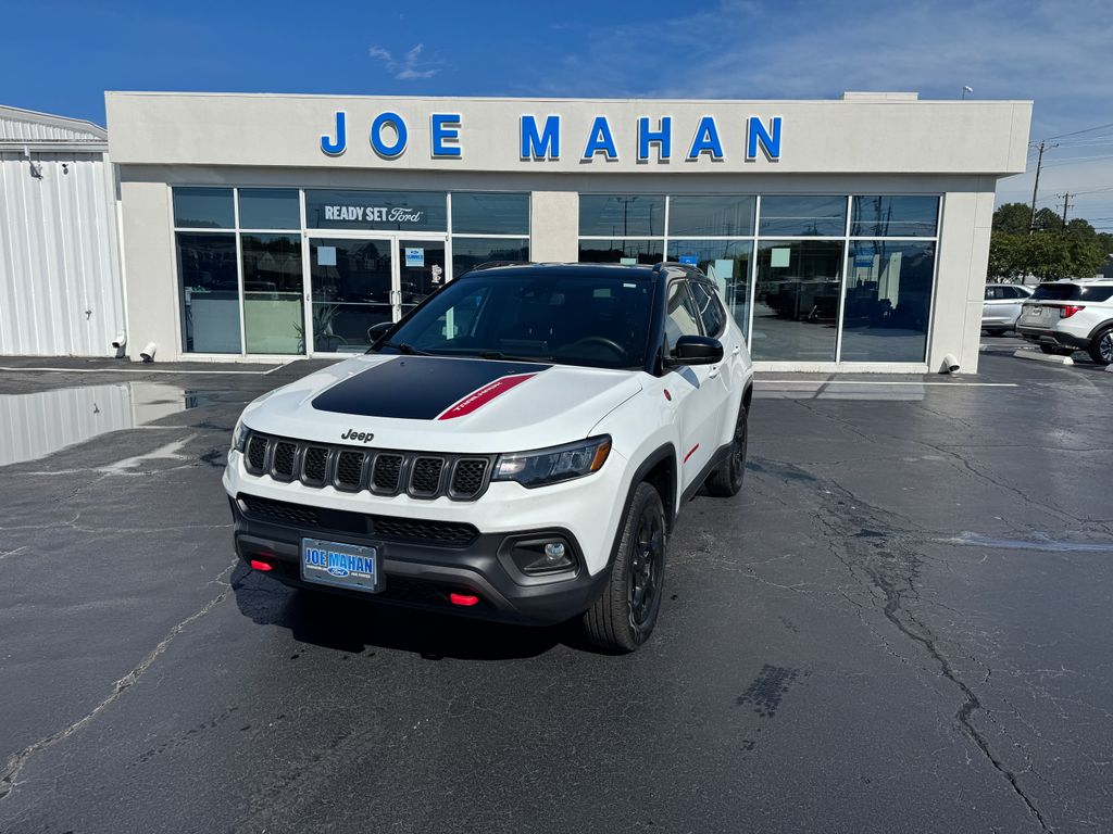2023 Jeep Compass Trailhawk