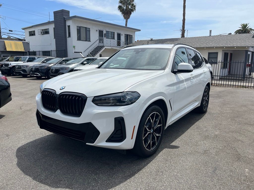 2024 BMW X3 30i
