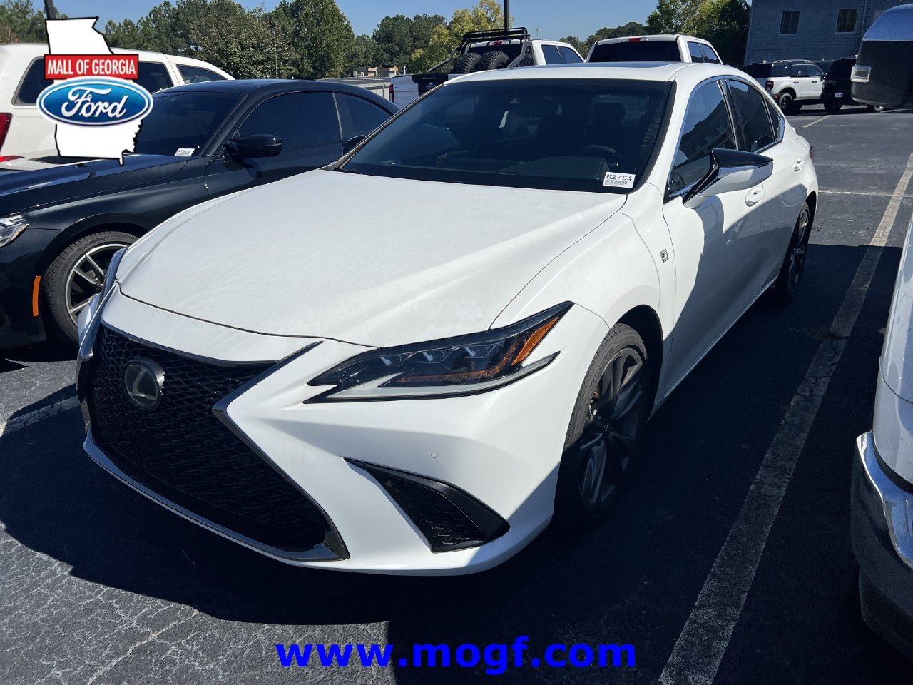 2019 Lexus ES