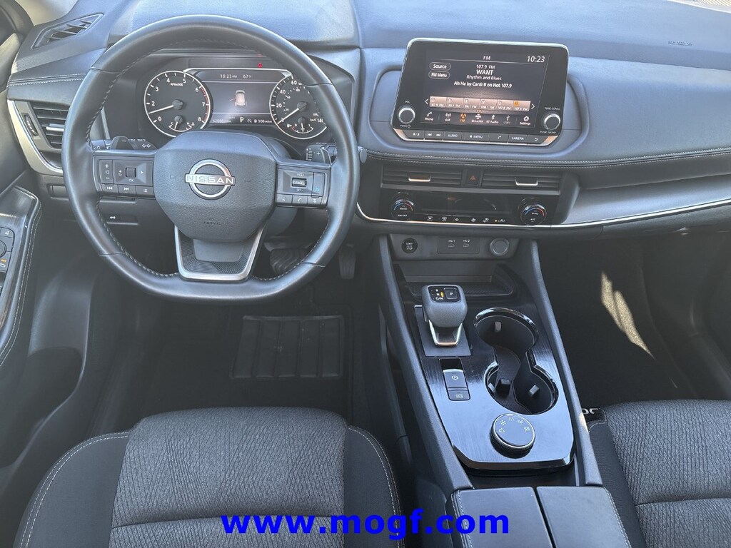 Used 2025 Nissan Rogue SV SUV