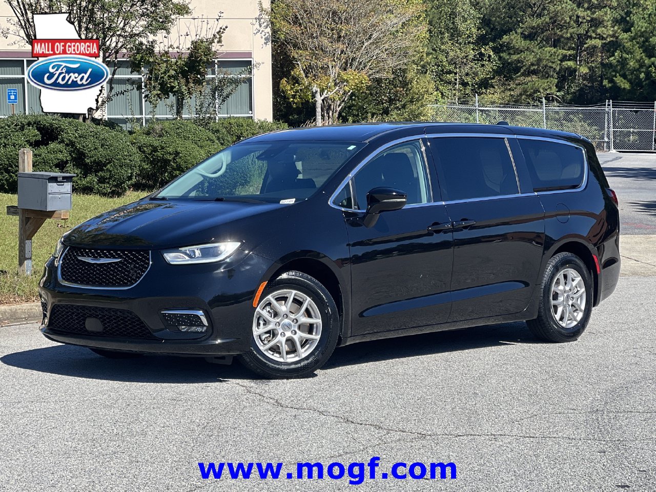 2024 Chrysler Pacifica