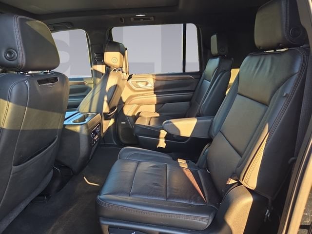 2021 Chevrolet Suburban High Country - Photo 16