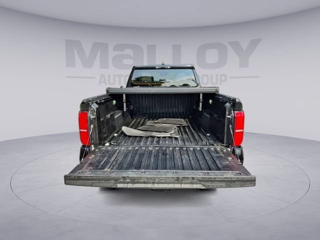2025 Toyota Tacoma SR5 - Photo 19