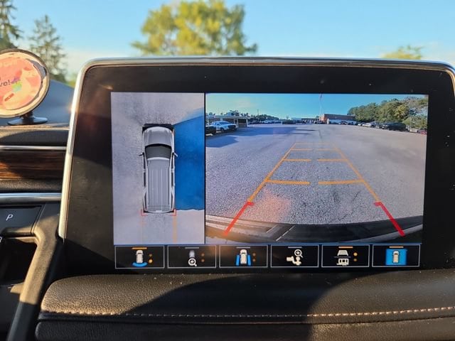 2021 Chevrolet Suburban High Country - Photo 31