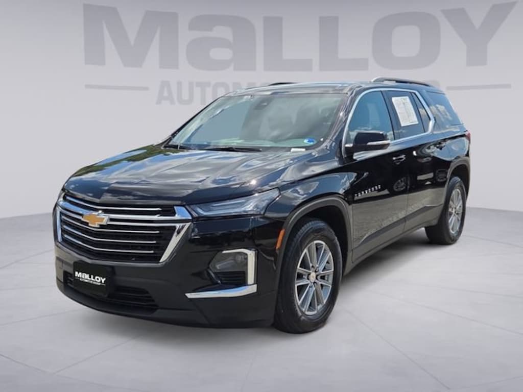 Used 2023 Chevrolet Traverse LT Cloth SUV