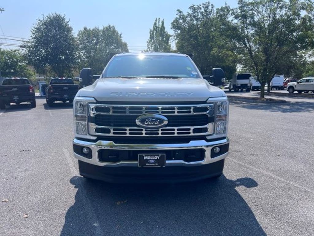 New 2026 Ford F-350 9FT Stake Knapheide XL Chassis