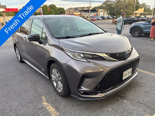 2021 Toyota Sienna XSE