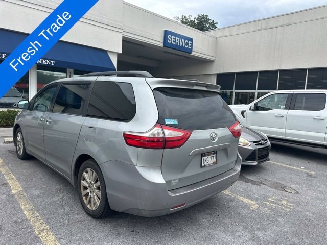 2016 Toyota Sienna