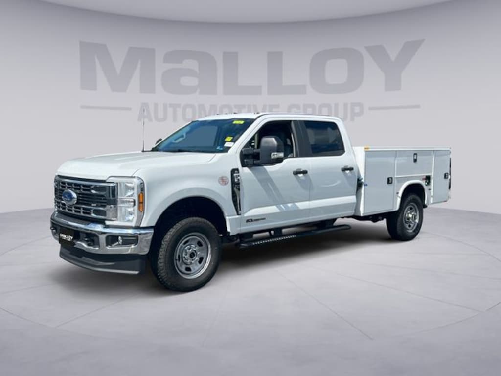 New 2026 Ford F-350 9FT Knapheide Service Body XL Chassis
