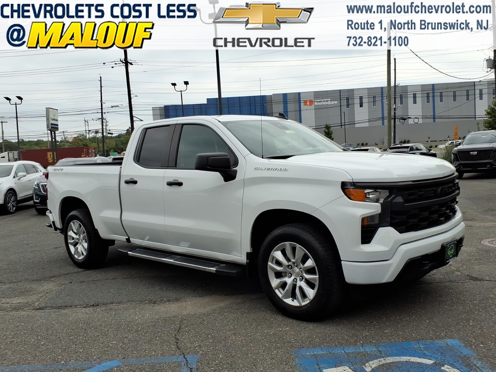 2023 Chevrolet Silverado 1500 Custom