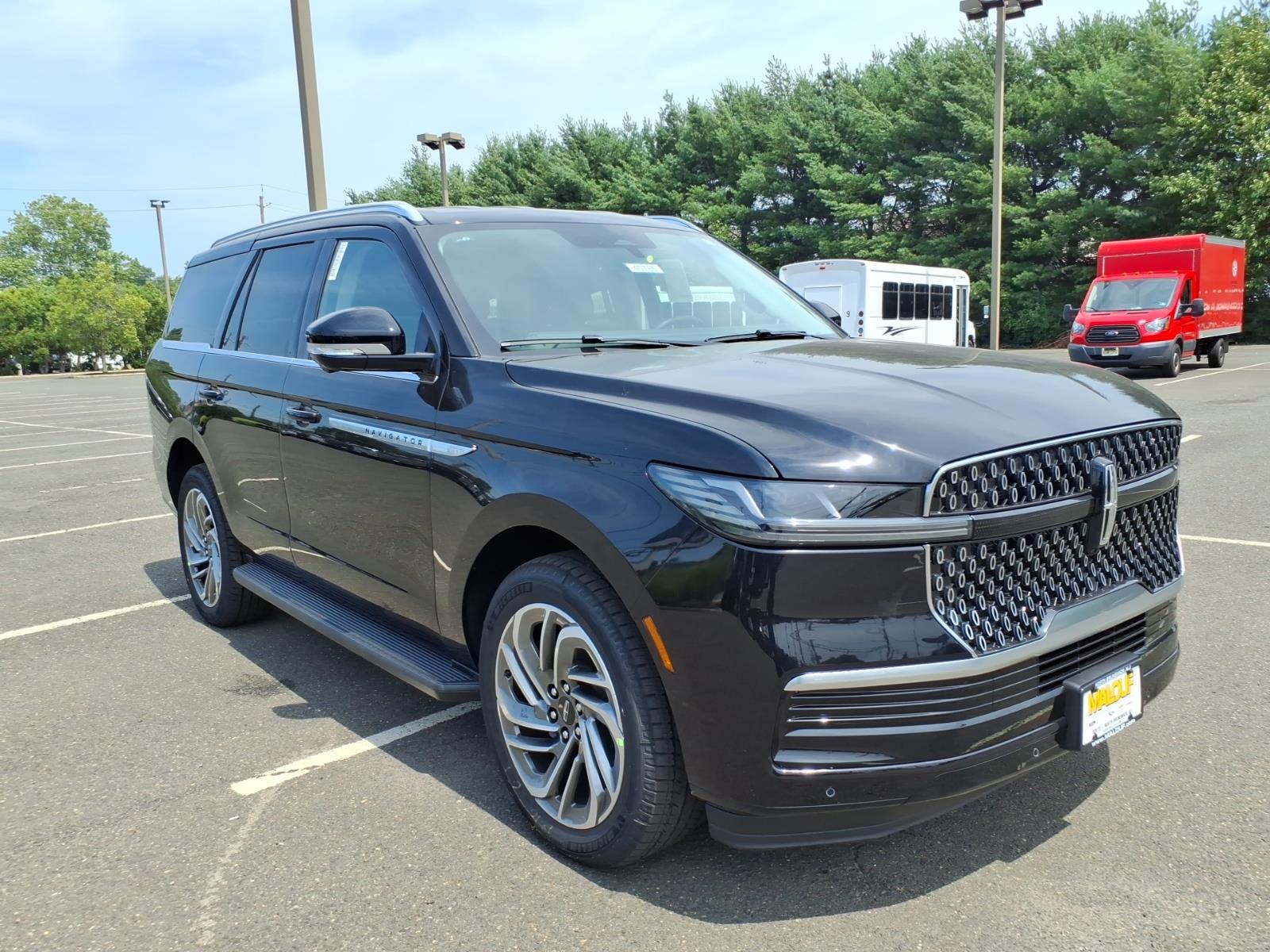2027 Lincoln Navigator Premiere