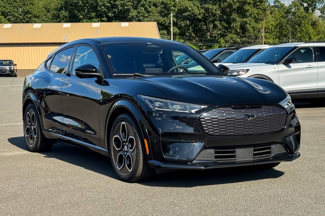 2023 Ford Mustang Mach-E