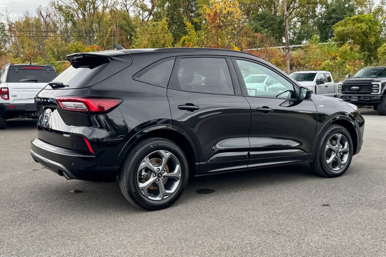 Used 2023 Ford Escape Hybrid ST Line Select AWD 4dr SUV SUV