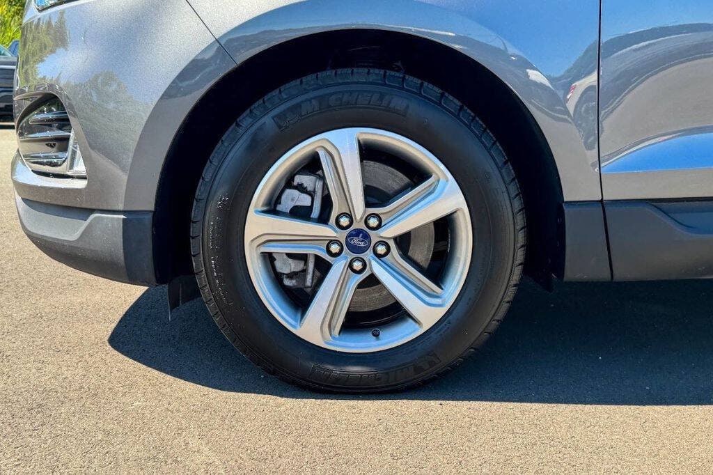 2022 Ford Edge SEL - Photo 28