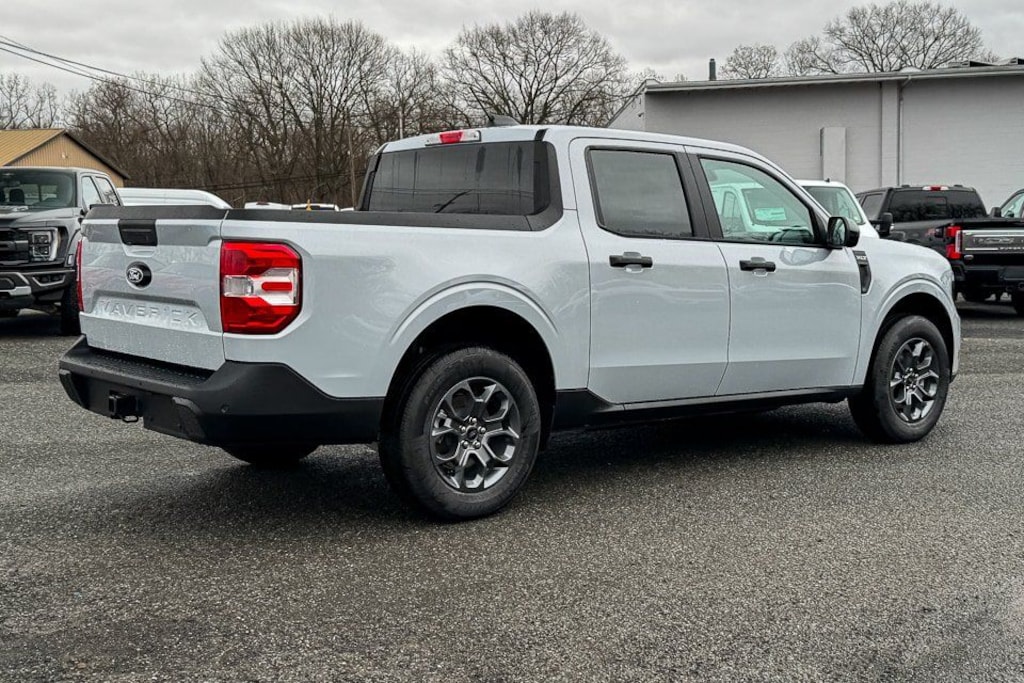 New 2026 Ford Maverick XLT TRUCK