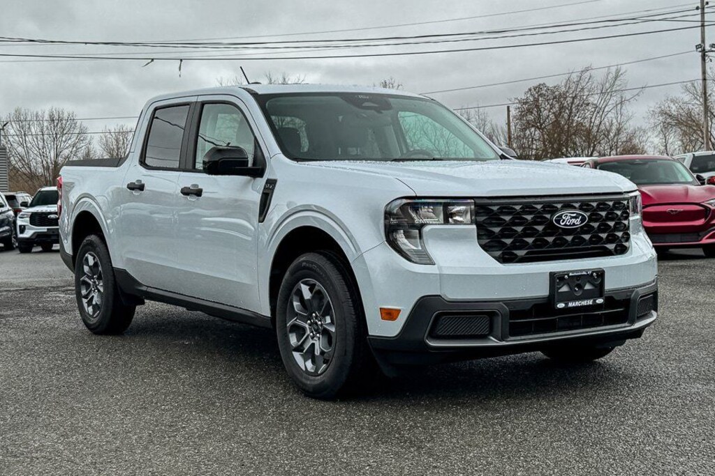New 2026 Ford Maverick XLT TRUCK