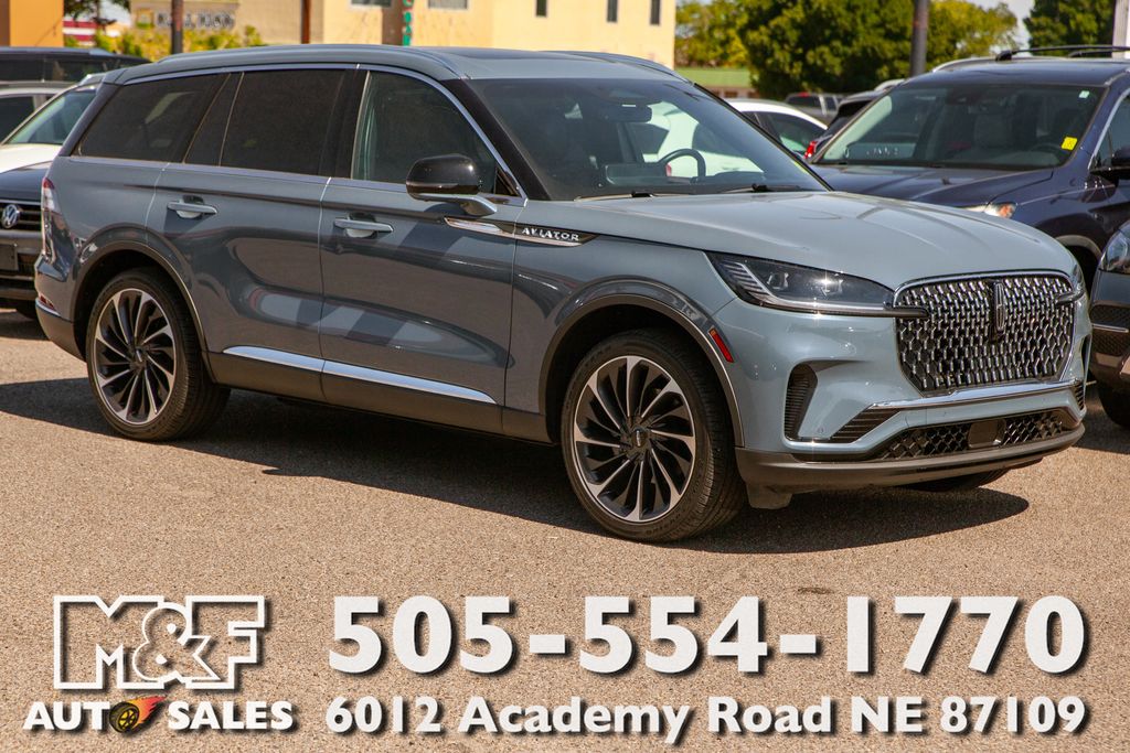 2025 Lincoln Aviator