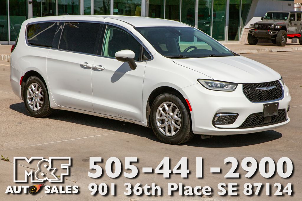 2023 Chrysler Pacifica
