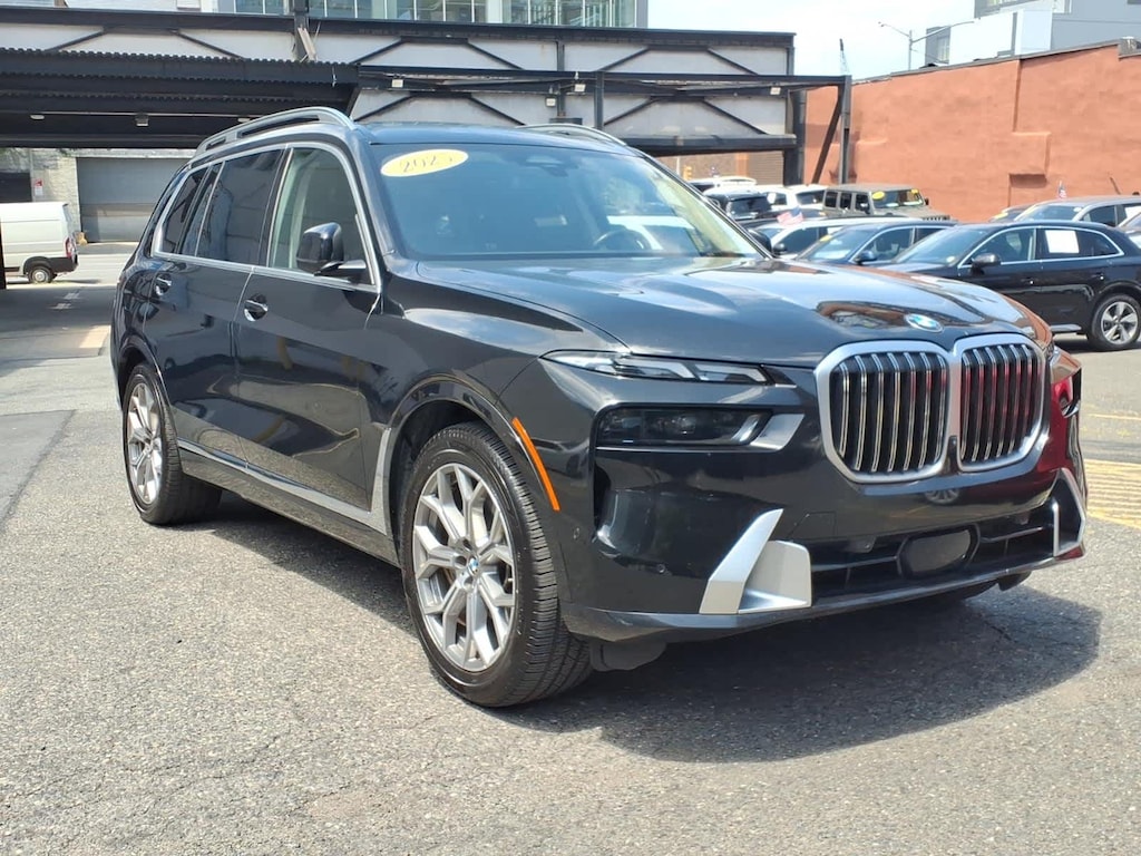 Used 2025 BMW X7 xDrive40i xDrive40i Sports Activity Vehicle