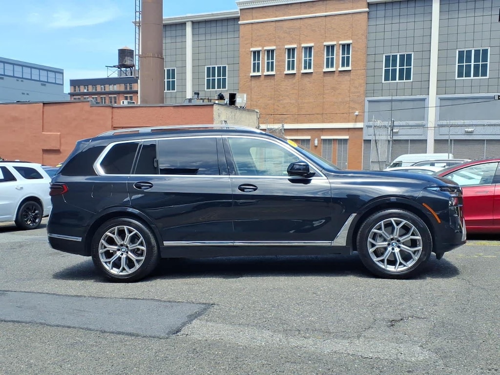 Used 2025 BMW X7 xDrive40i xDrive40i Sports Activity Vehicle