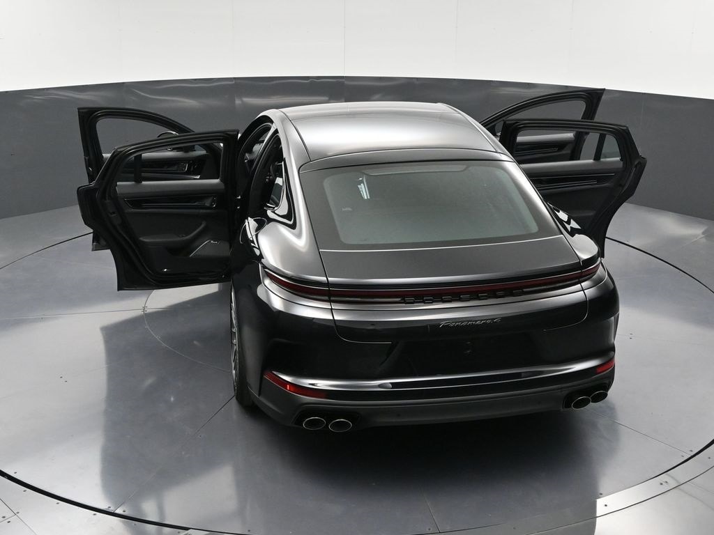 2026 Porsche Panamera 4 E-Hybrid - Photo 35