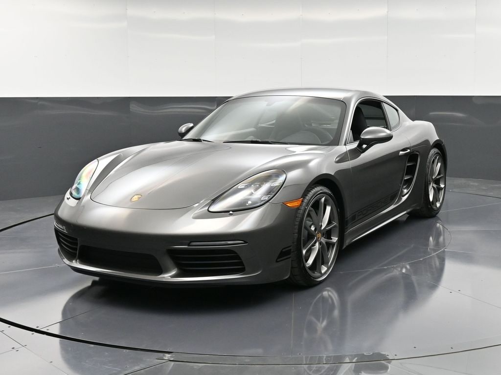 2025 Porsche 718