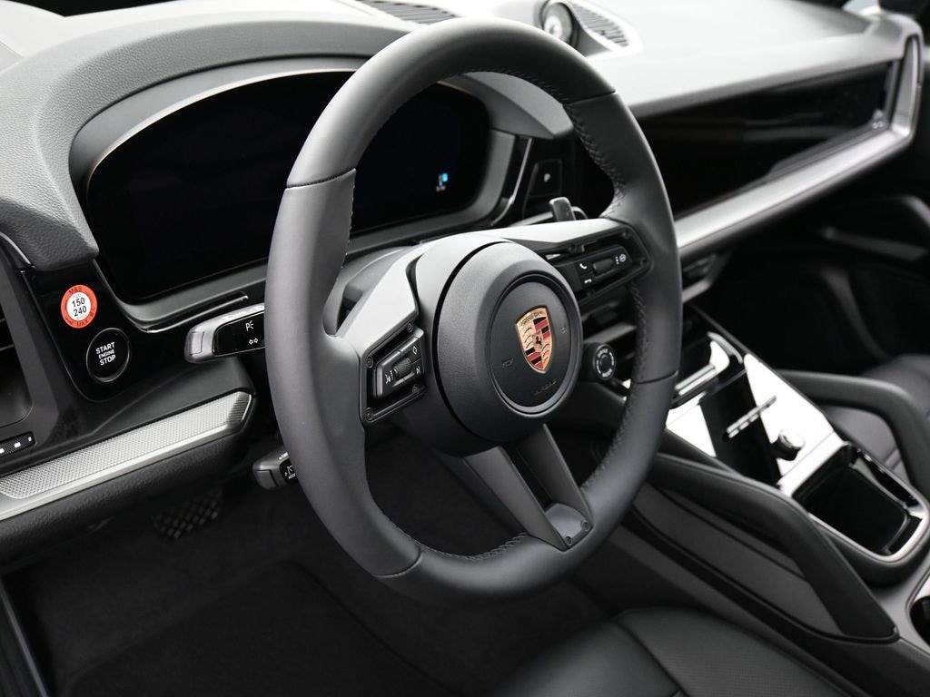 2026 Porsche Cayenne Coupe E-Hybrid - Photo 16