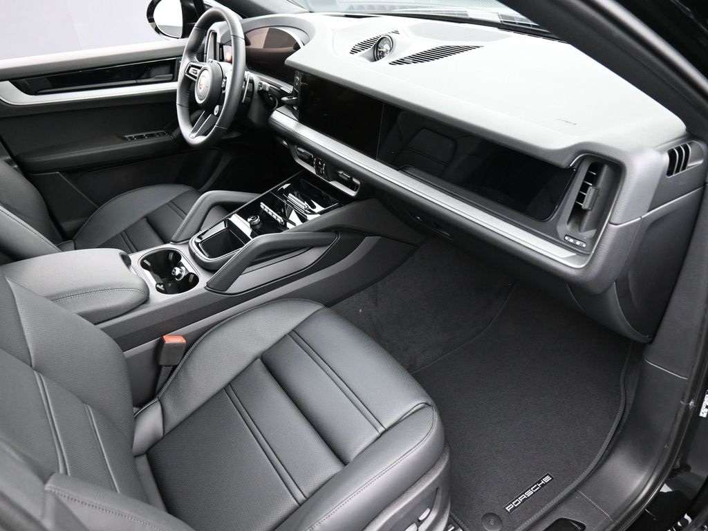 2026 Porsche Cayenne Coupe E-Hybrid - Photo 32