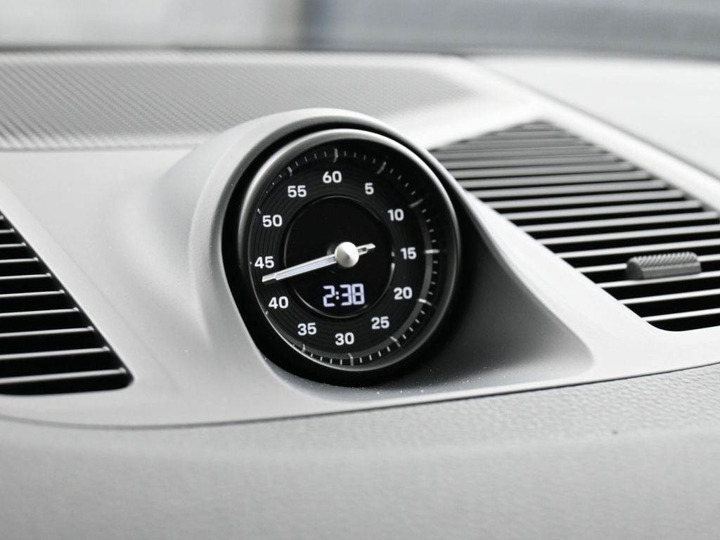2026 Porsche Cayenne Coupe E-Hybrid - Photo 20