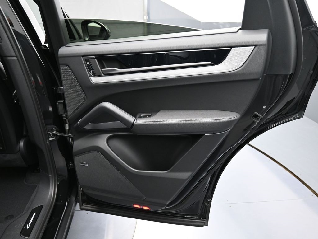 2026 Porsche Cayenne Coupe E-Hybrid - Photo 26