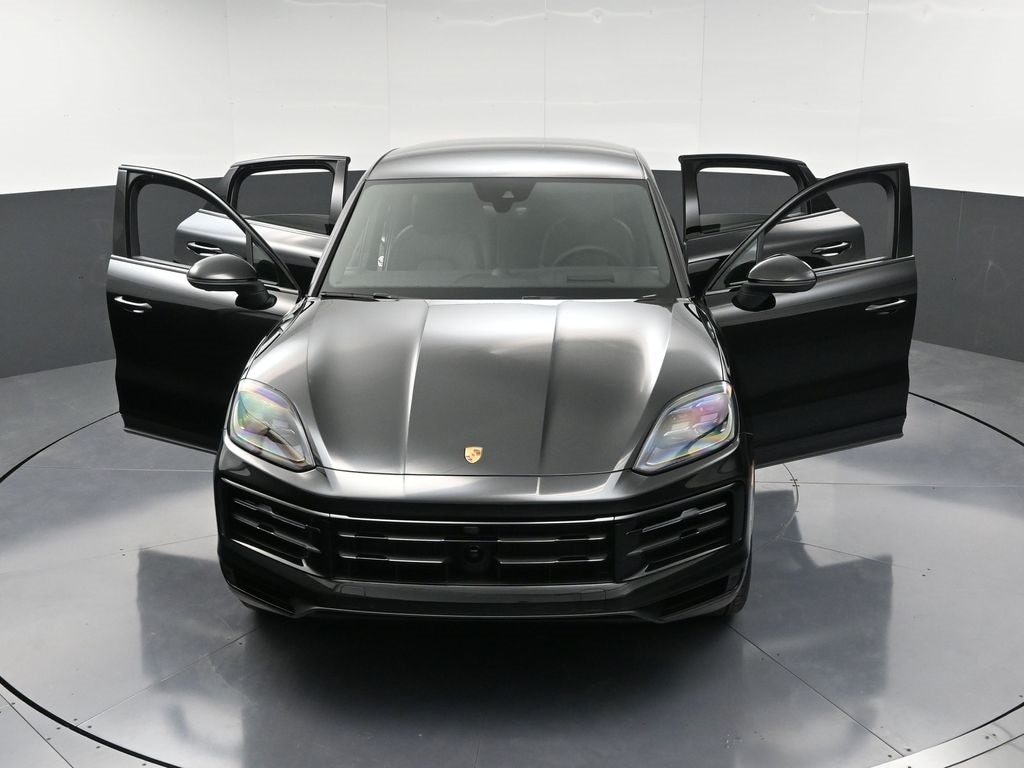 2026 Porsche Cayenne Coupe E-Hybrid - Photo 34
