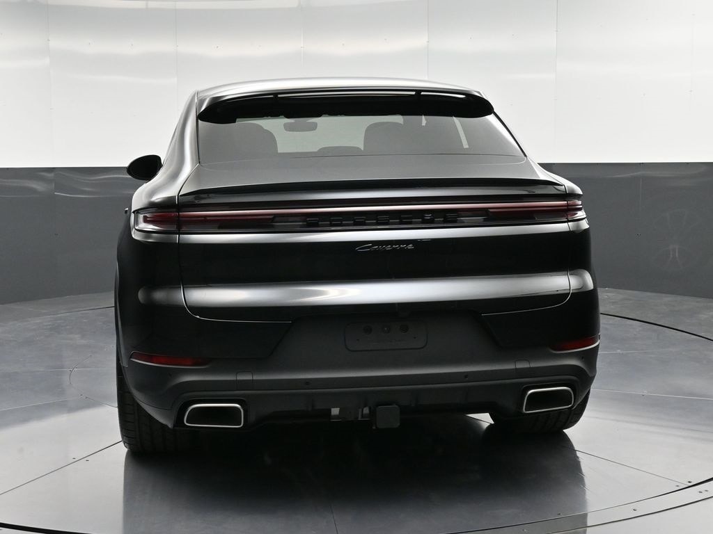 2026 Porsche Cayenne Coupe E-Hybrid - Photo 6