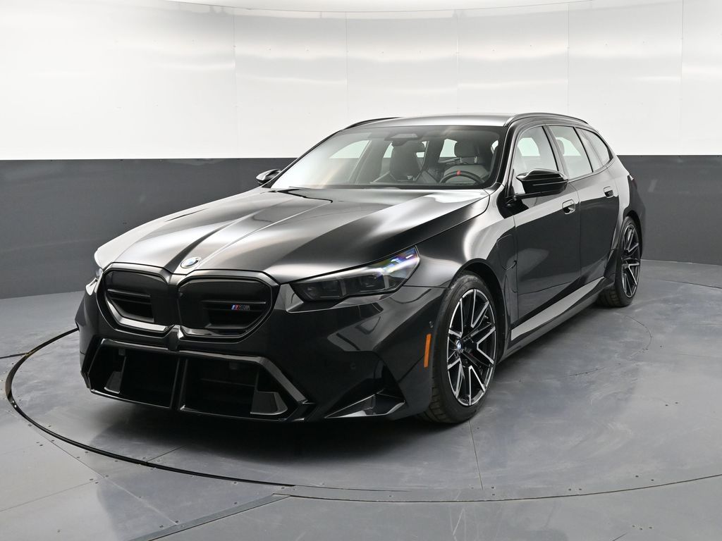 2025 BMW M5