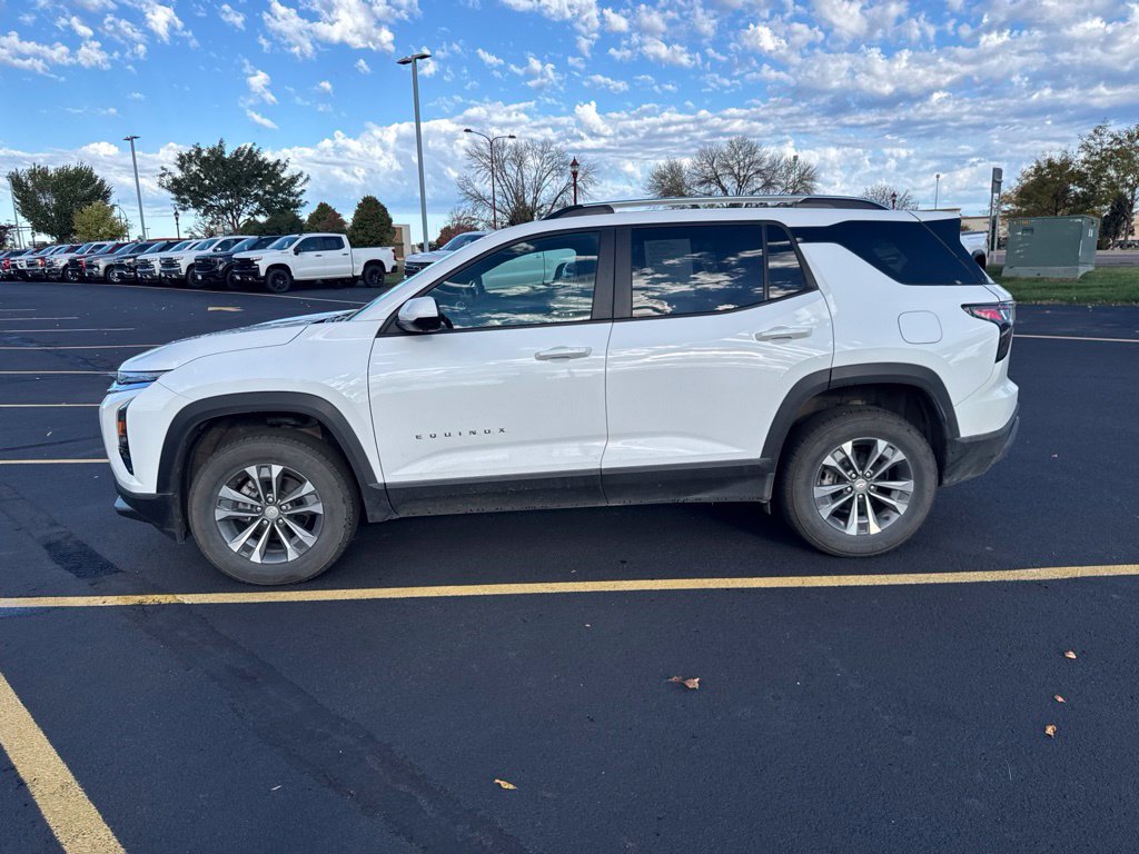 Used 2025 Chevrolet Equinox LT SUV