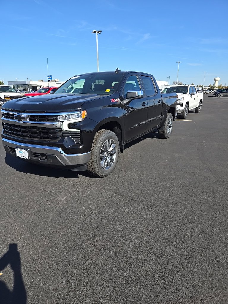 New 2026 Chevrolet Silverado 1500 LT Truck Crew Cab