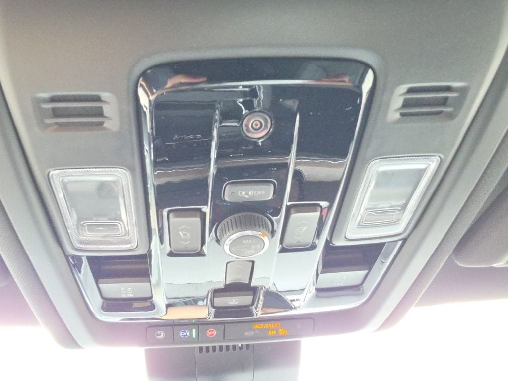 2026 Chevrolet Suburban High Country - Photo 18